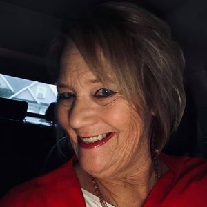 Meet your Posher, Suzanne